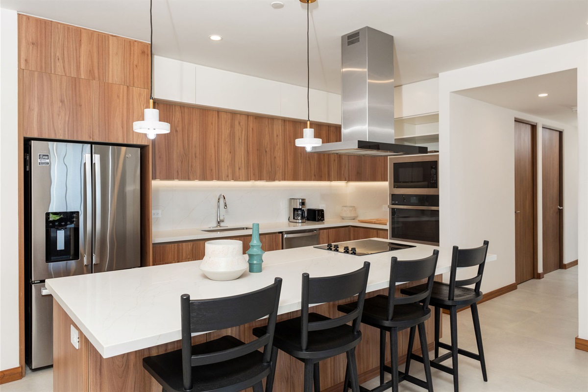 Kitchen — 12 / 13